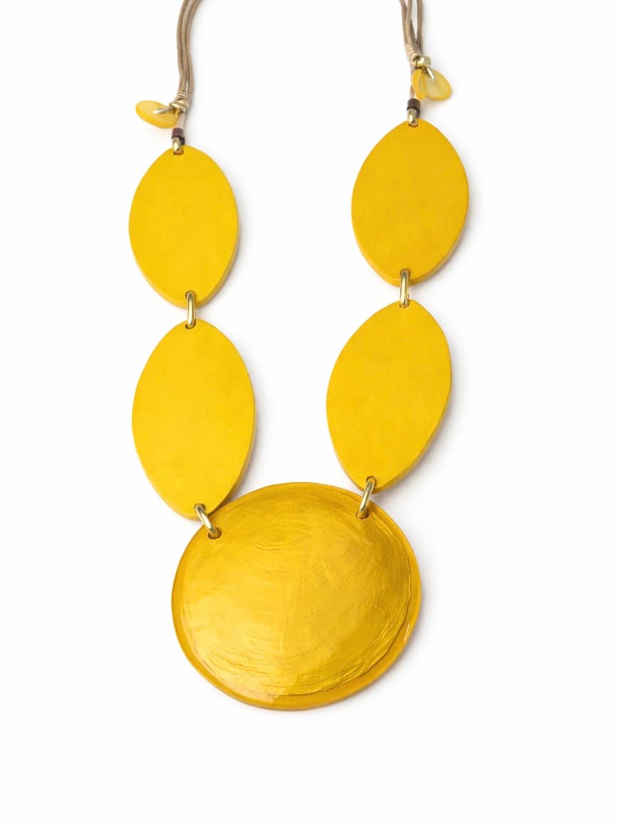 Alex Max yellow circle pendant