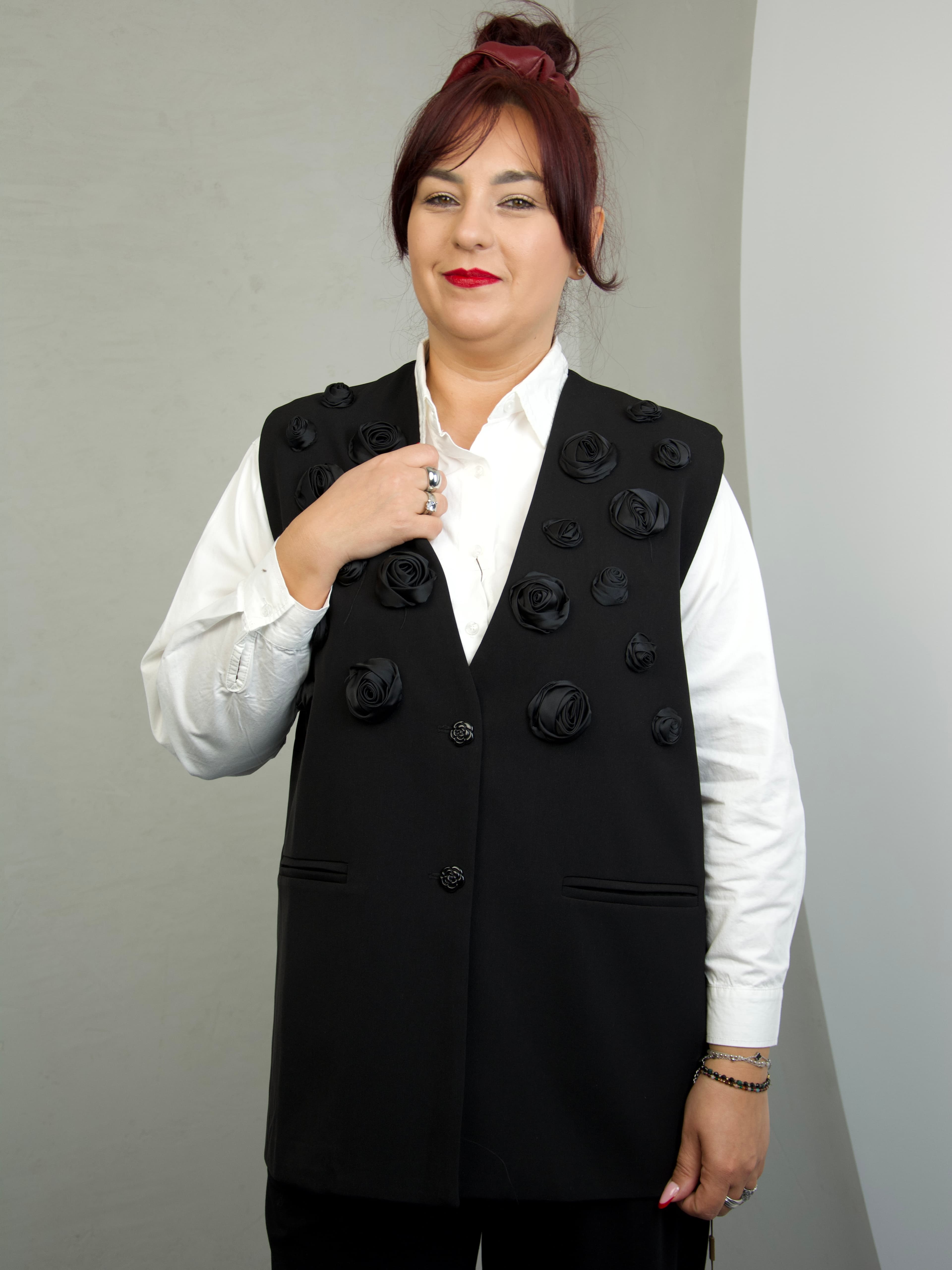 Kamizelka z różami