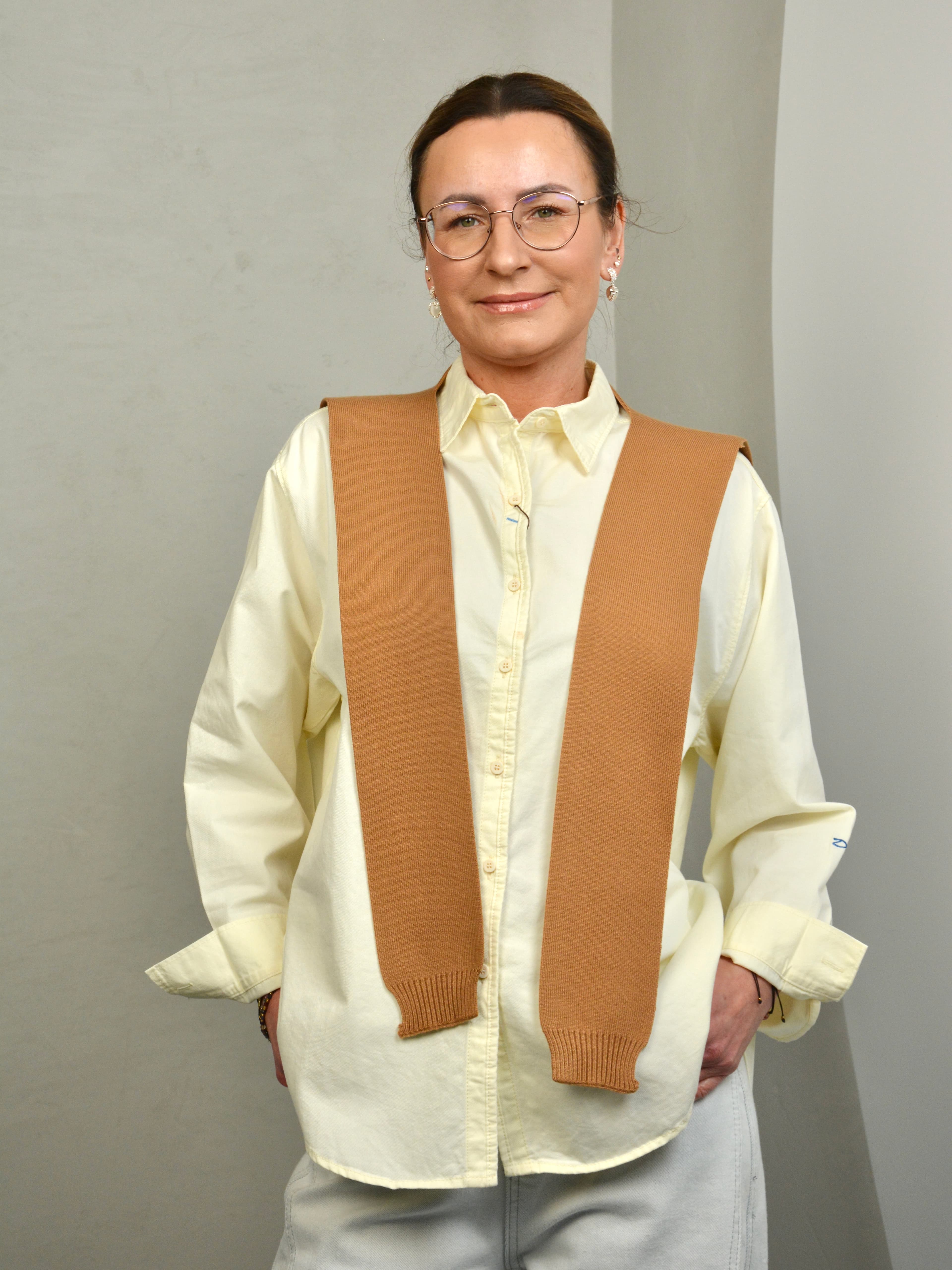 Koszula gładka z dzianinową narzutką