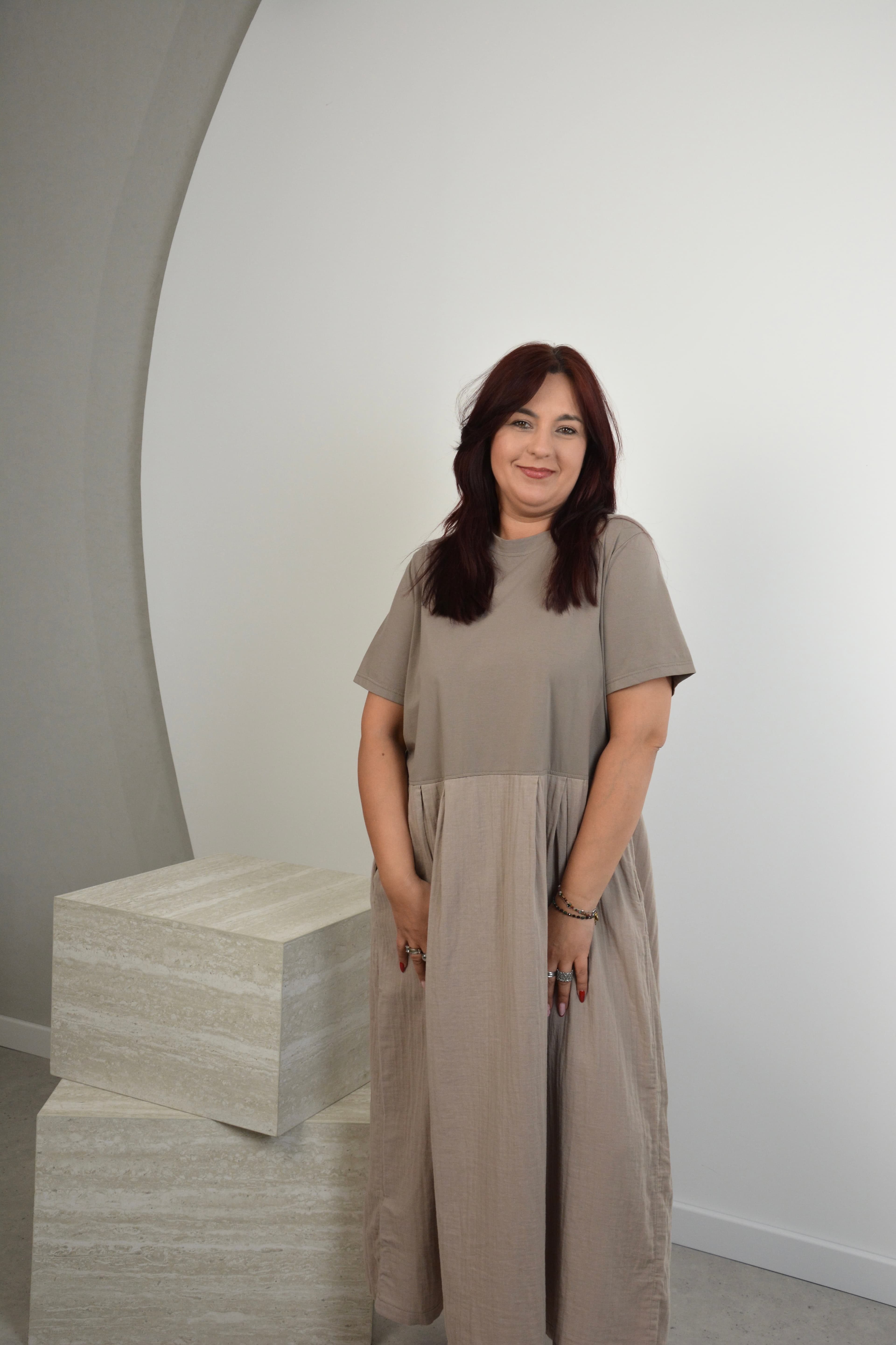 Sukienka z bawełnianym dołem