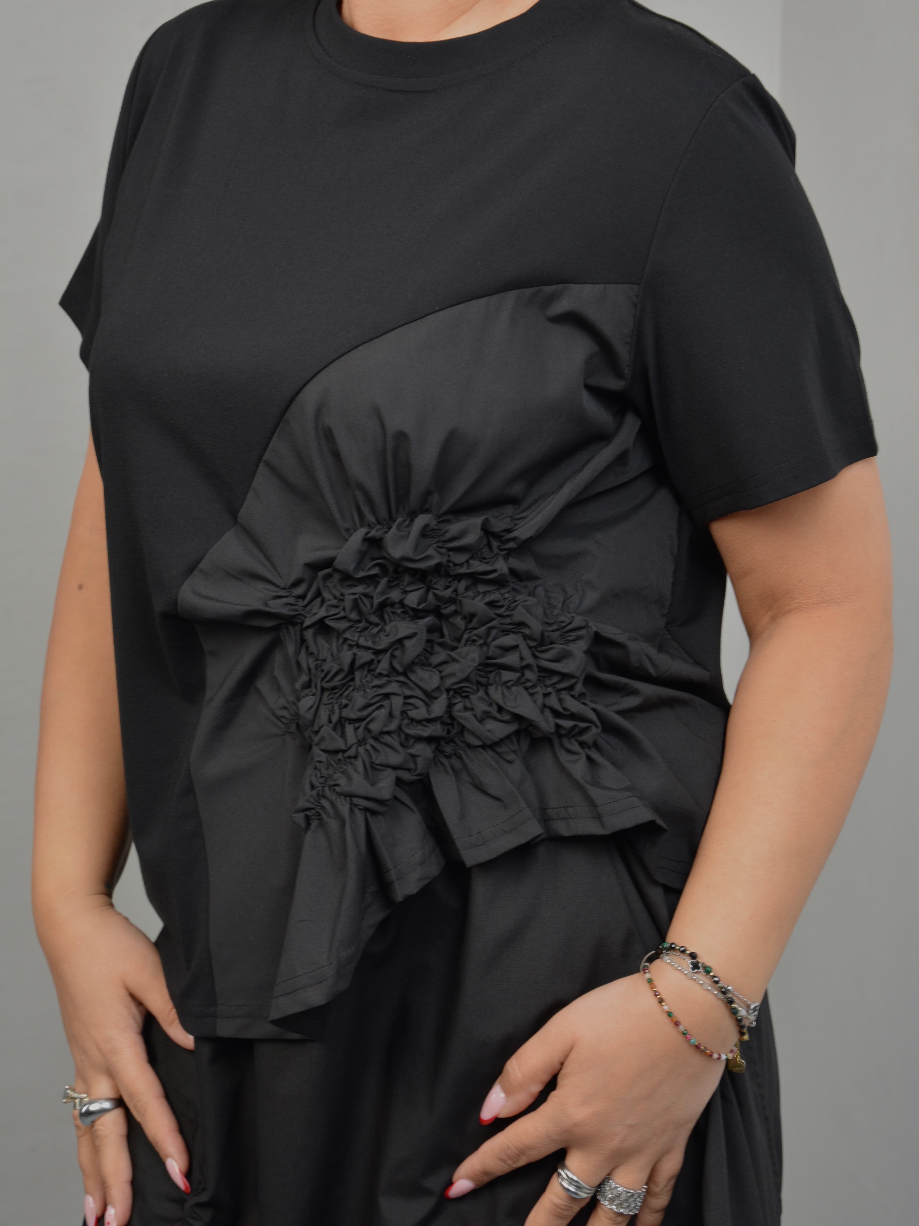 Bluzka z ozdobnym marszczeniem