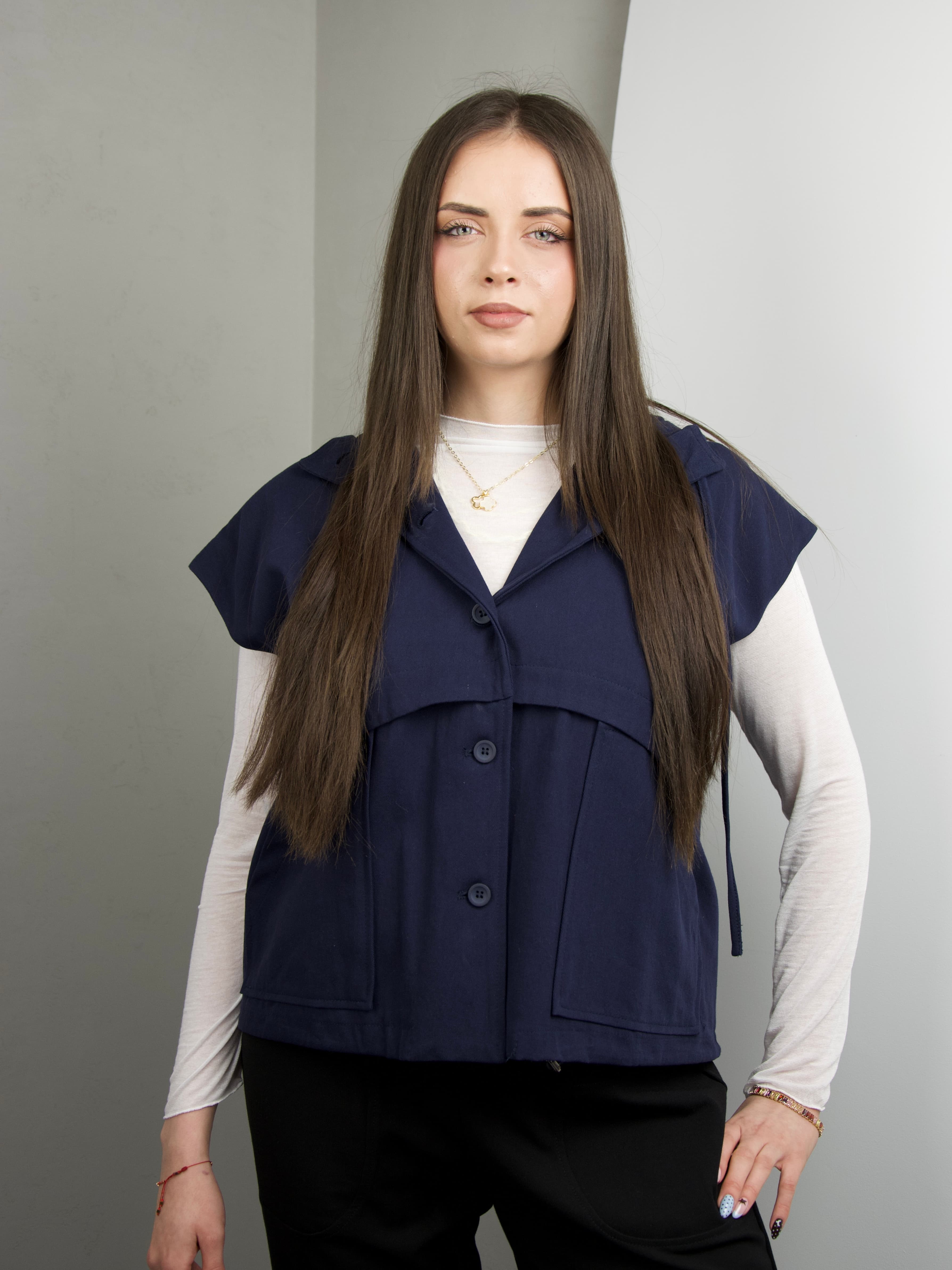 Kamizelka z kapturem