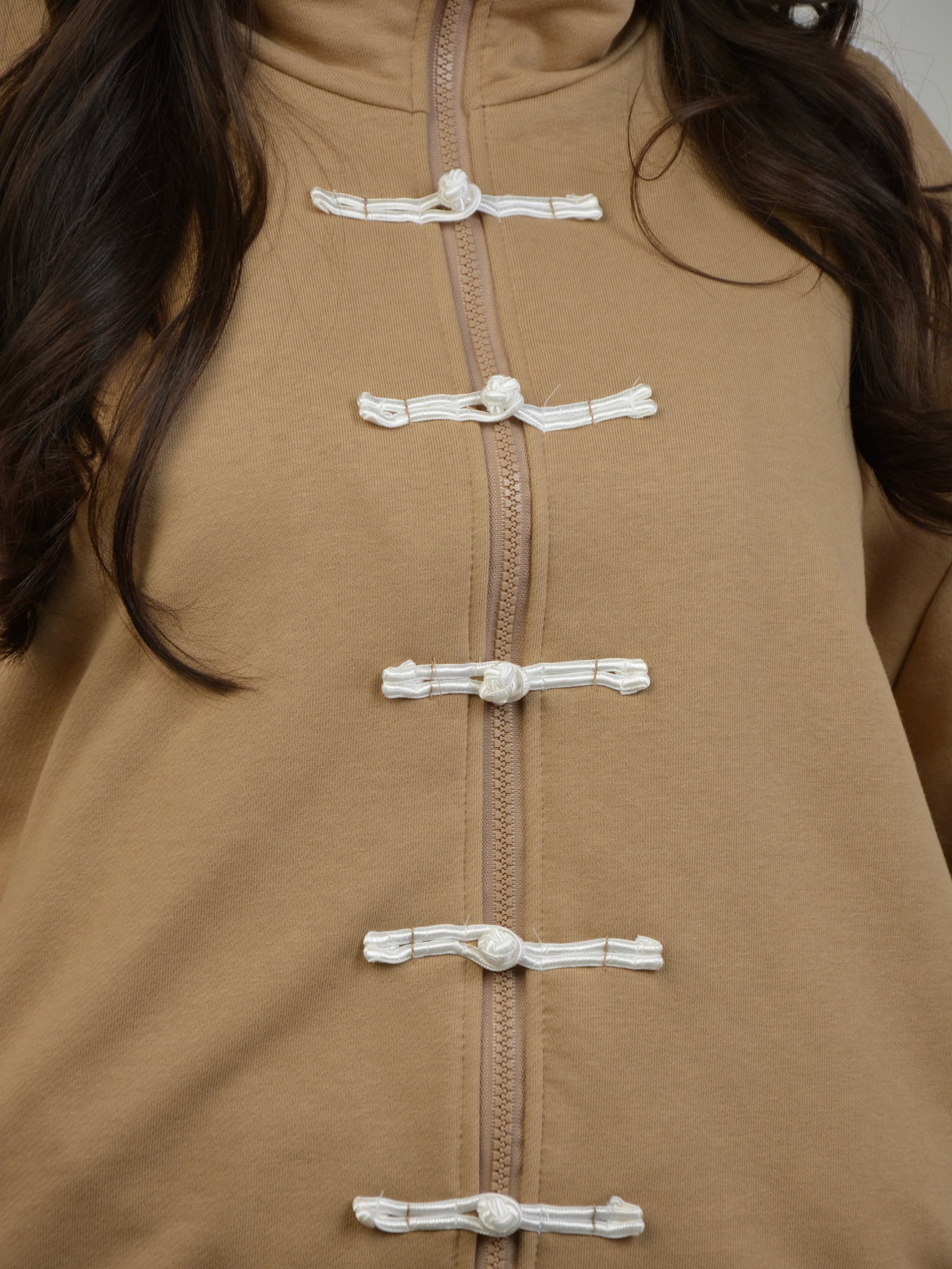 Bluza ze stójką z dodatkiem pasków
