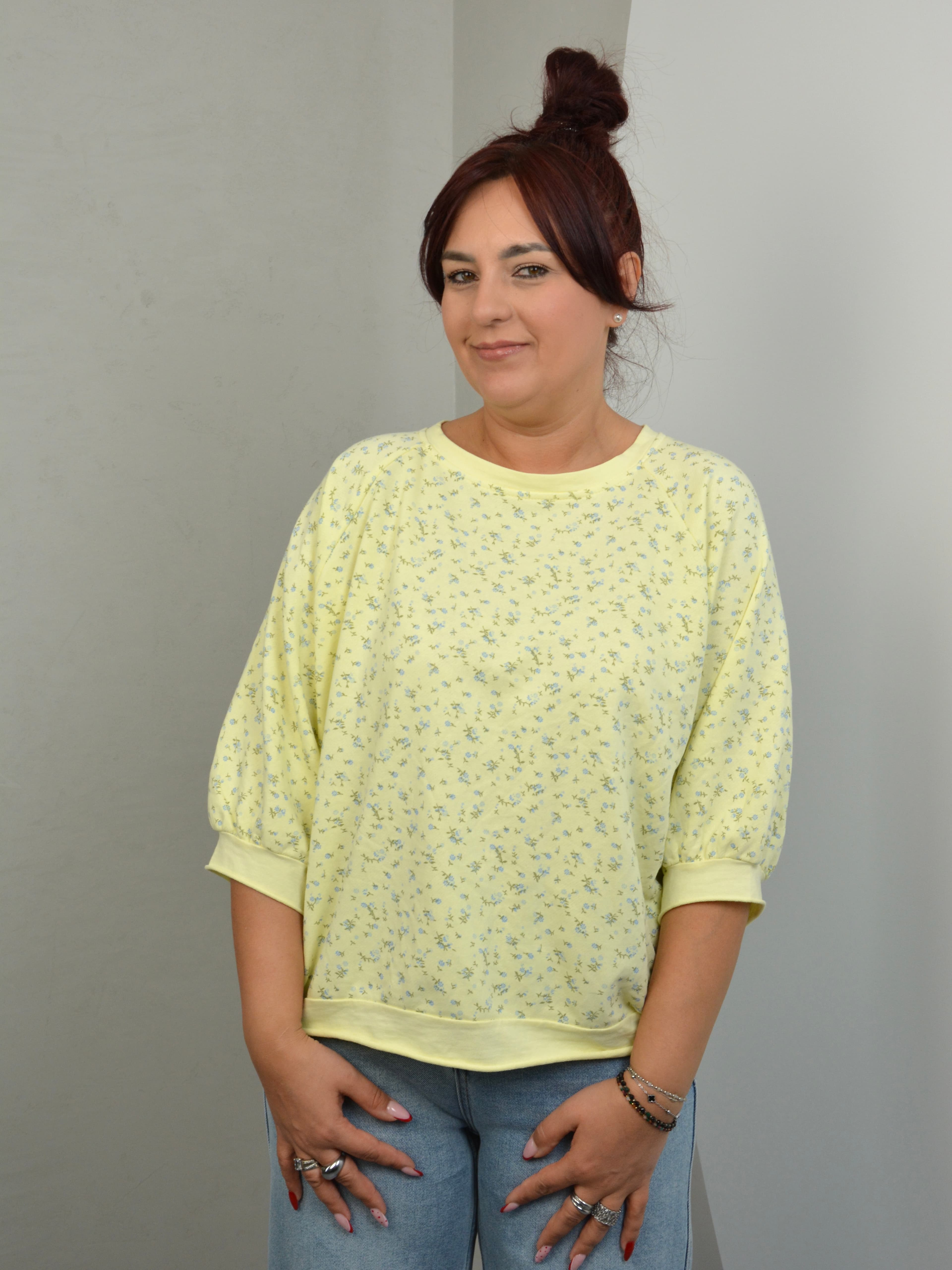 Bluzka 3/4 z kwiatami