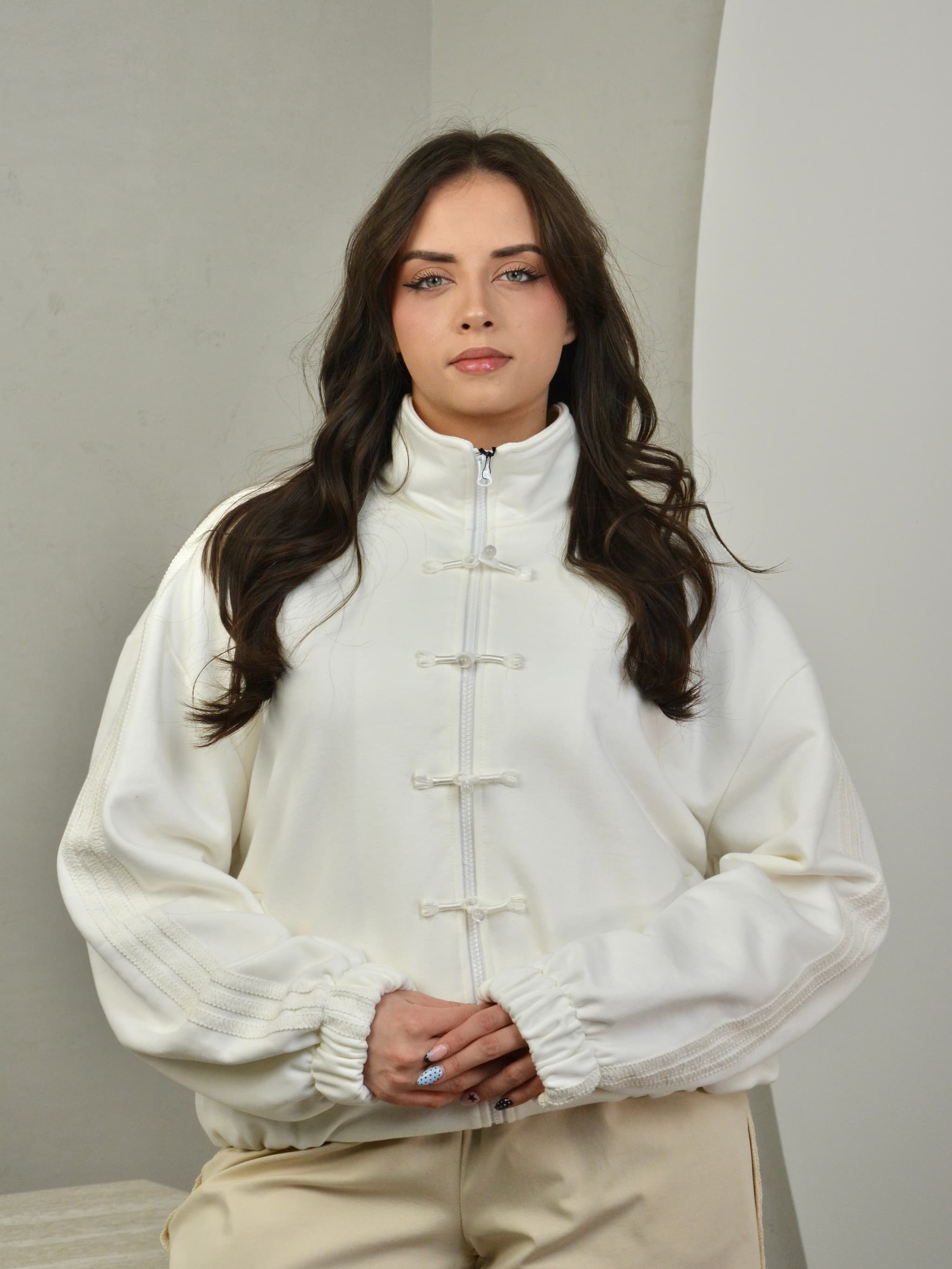 Bluza ze stójką z dodatkiem pasków